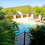 Joli Rez-de-villa 80 M2 Proche Villa Carqueiranne