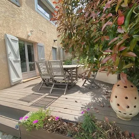 Joli Rez-de-villa 80 M2 Proche Villa Carqueiranne