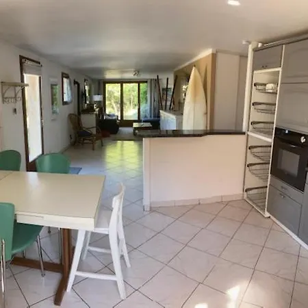 Joli Rez-de-villa 80 M2 Proche * Carqueiranne